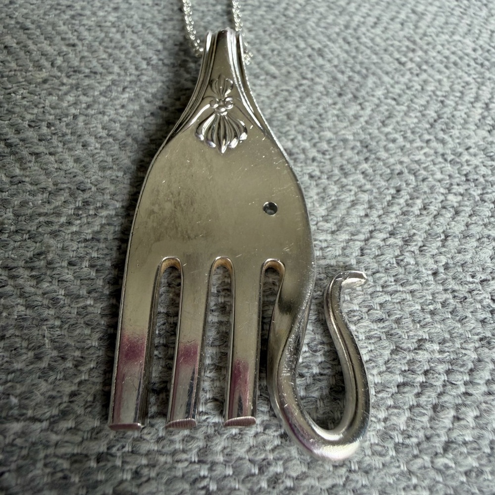 Elephant Fork Necklace - Picture 6 of 7